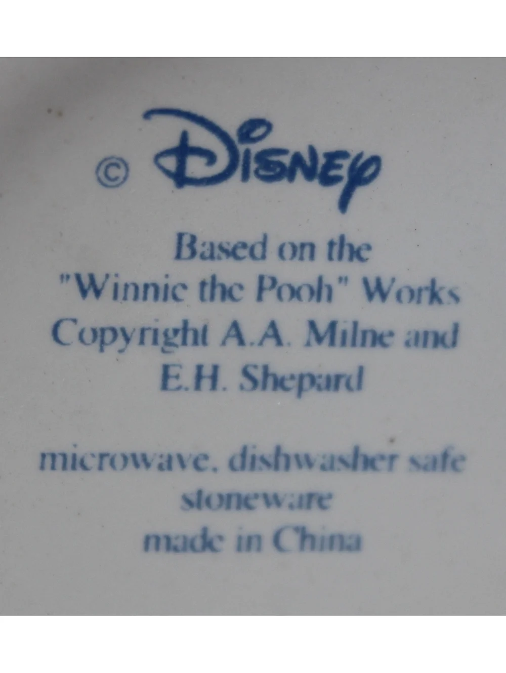 VTG Disney Winnie the Pooh Blue Toile Dinnerware Cups 4 Pcs Stoneware Handle Mug